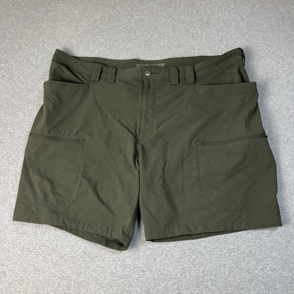 Duluth Trading Shorts Mens 46 Green Flexpedition Cargo Nylon 9" Relaxed Stretch